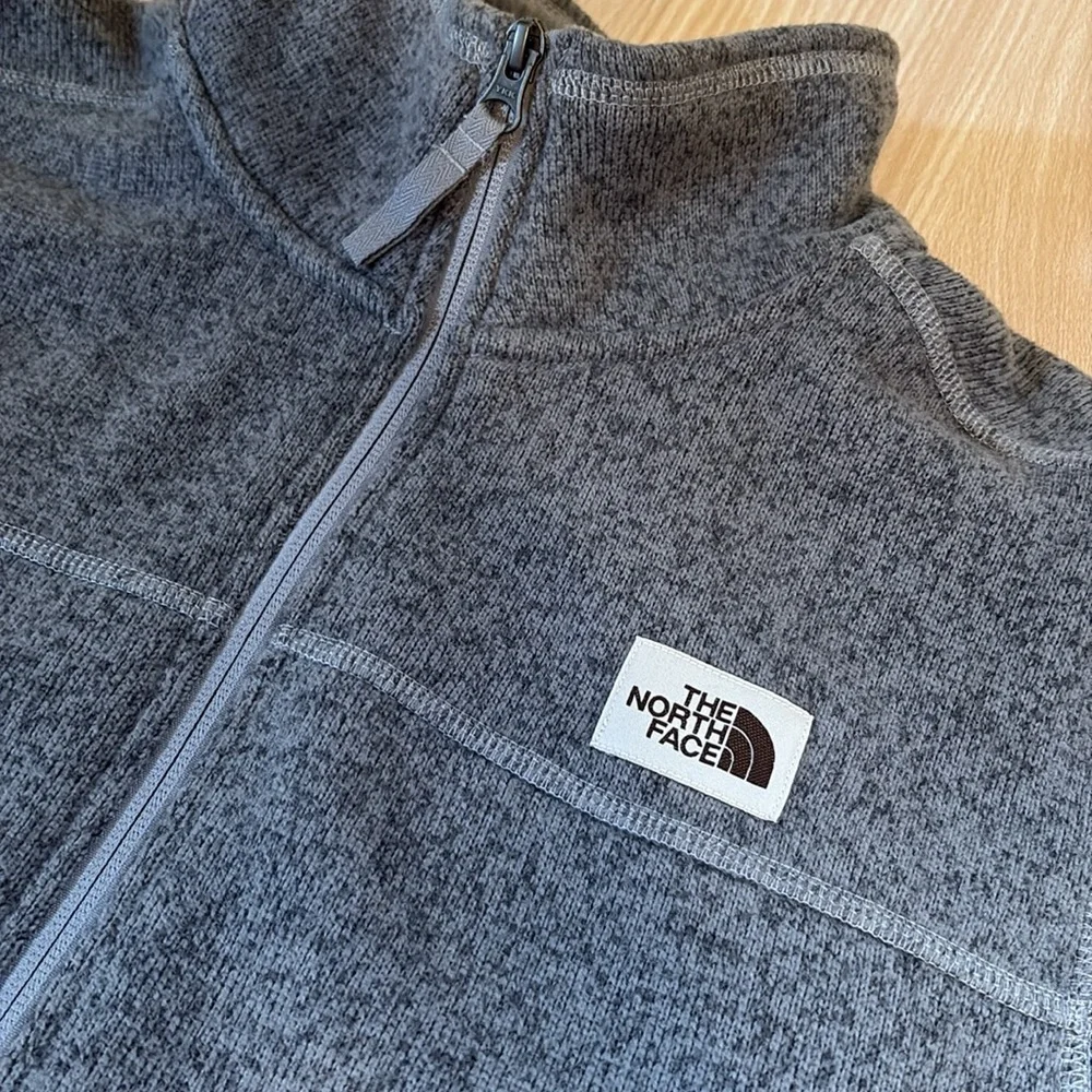 The North Face 1/4 zip fleece lined shirt jacket gray